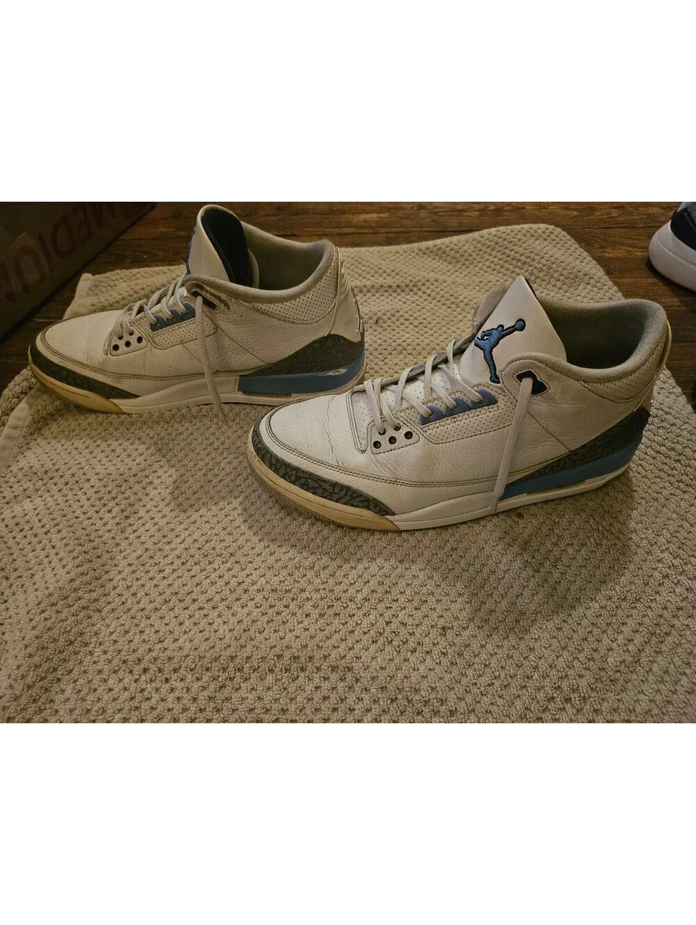 Nike Air Jordan 3 Retro UNC White Blue Gray Men's Sneakers size 11.5 - Used